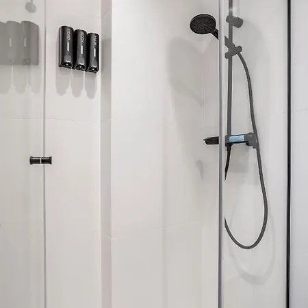 Housingcoruna Elkel Lejlighed *